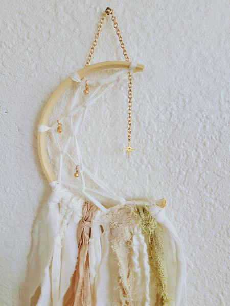Half-Moon Mini Dreamcatcher